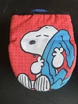 Peanuts 2 Pk. Mini Mitts 5.5" X 7" Snoopy- Linus. Fixed Price $16.99.