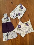 "purple Butterflies" Dish Towel With 2 Pot Holders & 1 Oven Mitt (4PC Set ). Fixed Price $21.99.