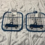 True Living "farmer's Market" Blue/(blue/black/white) 2 Poly/cotton Pot Holders. Fixed Price $9.00.