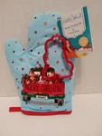 Pioneer Woman Sugar Kit With Cookier Cuter & Oven Mitt Makes 8-9 Cookies. Fixed Price $11.20.