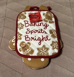 St. Nicholas Square Gingerbread Man Oven Mitt & Pot Holder Set Nwt!. Fixed Price $16.50.