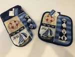 True Living Modern Coastal 2 Piece Pot Holder & Oven Mitt Set New. Fixed Price $7.99.