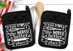 Set Of 2 Bake The World Better Place Pot Holders Oven Mitts SG133. Fixed Price $16.99.
