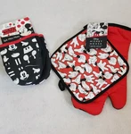 Disney Mickey Mouse Oven Mitt Lot. Fixed Price $14.99.