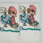 Vtg 1990 Precious Moments Christmas Joy The World Kitchen Towels Nwt. Fixed Price $15.19.