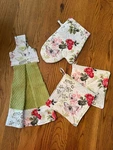 "butterflies Dish Towel With 2 Pot Holders & 1 Oven Mitt (4PC Set ). Fixed Price $21.99.