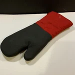 Oven Mitt Neoprene Black 15 1/2 Long Textured Kitchen Great For Bbq #41. Fixed Price $10.00.
