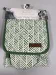 New Eco One Ultimate Bakers Collection Apron Pot Holder Oven Mitt Green Pattern. Fixed Price $19.77.