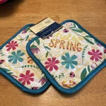 Nwt Two Pot Holders Hello Spring Lady Bugs & Flowers 7 X. Fixed Price $8.54.