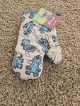 Disney Lilo & Stitch Kitchen Mitt Glove Nwt. Fixed Price $7.98.