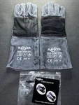 Rapicca 16 Animal Handling EN420 EN388 EN407 Gloves Size Heat Resistant. Fixed Price $17.50.
