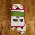 Kate Spade Eat Cake For Breakfast 3 Piece Set Towel, Oven Mitt, Pot Holder Nwt. Fixed Price $30.00.