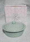 Temptations Craved Willow Mint Covered Mini 12OZ Dish W/ Lid Gift Box 13/. Fixed Price $27.31.