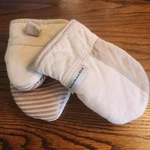 Kitchenaid Beacon Two-tone Non-slip Mini Oven Mitt Set, Milkshake/beige, 5.5"X8". Fixed Price $9.87.