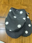 Kate Spade Black And White Polka Dot Oven Mitts New Deco Pattern. Fixed Price $19.99.