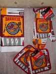 Home Collections Summer Kitchen Cotton (1) Towel Oven Mitt 2) Pot Holders.. Fixed Price $8.49.
