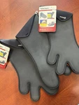 Browne Foodservice 16-3/8 Inch Oven Mitts Heat Resistant With Nomex Palm Black. Fixed Price $90.00.