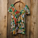 Calvin Klein Floral Linen Top Short Sleeve Blouse Round Neckline Size M. Fixed Price $22.10.