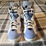 Jordan Air 6 Retro Unc Home University Blue High Top Sneakers CT8529-410. Fixed Price $89.99.