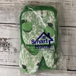 Smart Home 4 Piece Kitchen Set Green Apple Potholders Towel Dual Oven Mitt. Fixed Price $14.99.