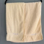 Vtg Christian Dior Linge De Maison Guest Towel Set 2 Buttercream Yellow Cotton. Fixed Price $44.06.