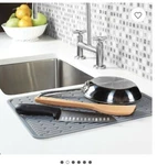 Oxo Good Grips Silicone Drying Rectangular Brand New. Fixed Price $24.99.