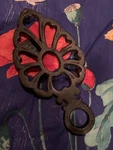 Vintage Old Cast Iron Trivet Hot Pot Rest Country Kitchen Decor. Fixed Price $24.75.