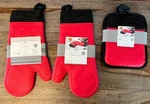 Huntington Home Silicone Heat Resistant Red Oven Mitts & Pot Holders Lot Of 4. Fixed Price $49.99.