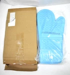 Cooks Essentials Silicone Oven Gloves Light Blue 2 Piece Set Kitchenware. Fixed Price $8.24.