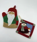 Williams-sonoma Santa Oven Mitt & Snowman Pot Holder Cute Christmas Kitchen Set. Fixed Price $17.59.
