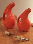 Rachael Ray Evoo Oil And Vinegar Bottles (13 & 24 Fl Oz) Set Of Orange Euc. Fixed Price $27.89.