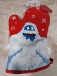 Rudolph The Red-nosed Reindeer Bumble Abominable Snowmonster Christmas Oven Mitt. Fixed Price $14.38.