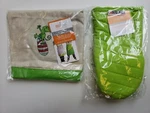 Mukitchen Kids Cook And Craft Set Apron & Oven Mitt Lizard. Fixed Price $29.95.