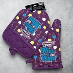 Living Royal Oven Mitt And Pot Holder "working From Nine To Wine" Gift Set. Fixed Price $9.99.
