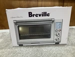 Breville BOV845BSSTHE Smart Oven Pro Convection Toaster -new. Fixed Price $175.00.
