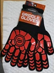 Blackstone 5114 Griddle Gloves Heat-resistant Up 500 F *new*. Fixed Price $25.00.
