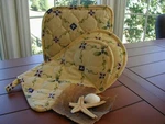 Pfaltzgraff Sicily Potholder + Puppet Style Oven Mitt,cotton Blend Few Sets Left. Fixed Price $16.99.