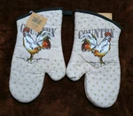 Farm Animals Rooster Oven Mitt Set Kay Dee Life Pattern Nwt. Fixed Price $18.98.