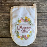 Retro Strawberry Patch Oven Mitt Franco. Fixed Price $14.52.