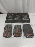 Lots Of 3 Weedabest Hot Bbq Gloves Kitchen Oven Mitts. Fixed Price $40.00.