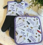 Hocus Pocus Oven Mitt Pot Holder Halloween Sanderson Sister Witch Disney Kitchen. Fixed Price $15.29.