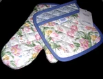 Williams Sonoma Garden Flowers Mitt & Pot Holder 100% Cotton New With Tags. Fixed Price $40.00.