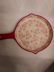 Temp-tations Red Floral Lace Stoneware 8" Skillet, Oven Table,. Fixed Price $22.00.