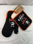 Cuisinart Kitchen Oven Mitt/glove & Rectangle Potholder W/pocket Set - Black. Fixed Price $19.99.