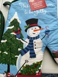Christmas House Oven Mitt And Pot Holders.. Fixed Price $10.00.