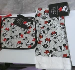 Disney Kitchen Towel & Pot Holder/minnie Mouse. Fixed Price $9.00.