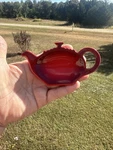 "cerise" Bag Holder Le Creuset Ombre Red Stoneware Teapot Shaped Nwot. Fixed Price $28.95.