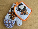 Vintage Halloween Oven Mitt Black Cat Pumpkin Witch New Nwt Kitchen Decor. Fixed Price $11.95.