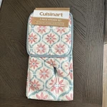 Brand New Cuisinart 3 Piece Kitchen Set, Blue Peach Oven Mitt Towel Pot Holder. Fixed Price $10.80.