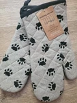 Oven Mitt Dog Paw Print Kitchen Everyday 2 Pc Set Christmas Black Neutral New. Fixed Price $11.00.